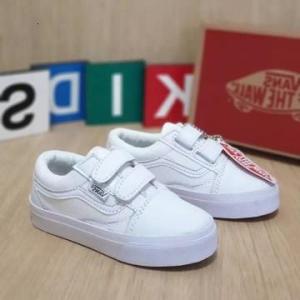 Sepatu Anak VAN1 Murah & Praktis untuk PAUD, TK, SD, SMP, SMA