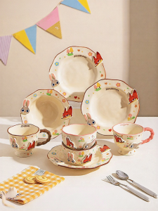 MODERN SWEETHOME | Cute Kids Durable Dining Set