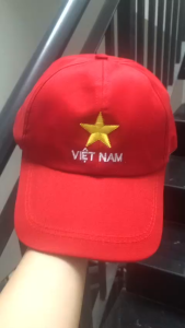 Nón Kết Cờ Đỏ Sao Vàng Mũ Thêu Cờ Việt Nam Nón Lưỡi Trai Chất Vải Đẹp Form Cứng Cáp Cổ Vũ Đá Bóng