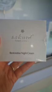 [FEESHIP + SALE ĐẾN 40%]Kem dưỡng trắng da phục hồi chống lão hóa da ban đêm Sakura Restorative Night Cream - Hộp 30gr - 100% chiết xuất từ thiên nhiên - Kem dưỡng trắng mờ nám phục hồi da kem dưỡng trăng da nhạy cảm