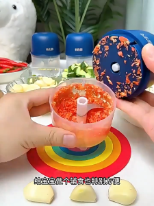 Three-blade electric garlic crusher meat grinder baby food processor garlic puree making tool