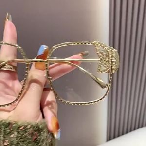 Square Frame Butterfly Sunglasses Metal Frame Sturdy Sunglasses Fashion Design Styles Decorative Glasses