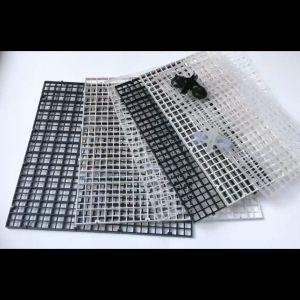 fish tank bottom filter grid Aquarium bottom filter plate White isolation plate mesh partition black