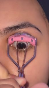 O.TWO.O Eyelash Curler Penjepit Bulu Mata Eye Make Up Tool Alat Kecantikan