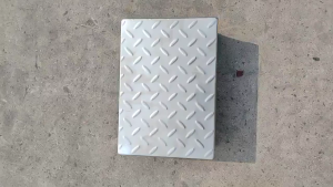 Magpul บันไดสแตนเลส ขึ้นเตียง ใช้ก้าวขึ้นเตียง บันไดเตียง โครงสร้างสแตนเลสชั้นดี จูกยางกันลื่น แข็งแรง ทนทาน