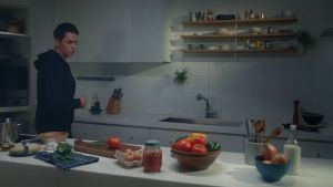 JIN RAMEN SMALL CUP (MILD AND HOT & SPICY) 65G & Nongshim Shin Ramyun Cup Noodle Soup 68G