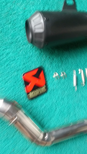 rusi mojo stainless elbow on Akraovic round with db reducer