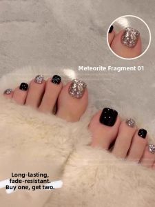 CHUBEISHI | Shimmer Fast-Drying Toxic-Free Black Toe Nail Polish
