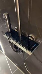 ชุดฝักบัว ฝักบัว Thermostatic Rain Shower ฝักบัวแรงดันสูง ตัวควบคุมผลิตจากทองเหลืองแข็งแรง จอแสดงผลอุณหภูมิดิจิตอล