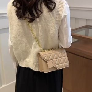 1739 ( READY STOCK ) PU SLING BAG EU FASHION HOUSE