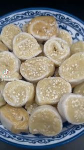 Kẹo Dừa Dứa Non Cuộn Dẻo Thơm Ngon- Đặc Sản Bến Tre-Tết-Bánh Mứt Tết-Đồ Ăn VẶT