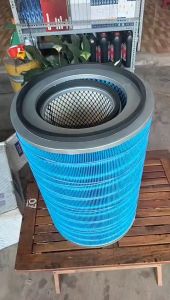 Lọc gió xe tải Howo Dongfeng 3 chân Jac 3 chân chenglong kích thước 30X46 bằng sắt đáy sâu và đáy cạn. Mã lọc YK3046C