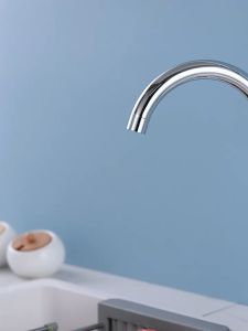 Đầu Vòi Tăng Áp Gắn Bồn Rửa Chén 3 Chế Độ Xịt Xoay 360 Độ Đa Năng Tiện Lợi