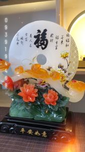 Ngọc bội như ý phong thủy để bàn cao 29cm