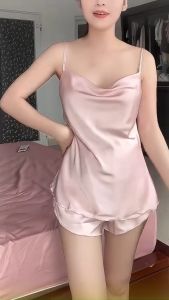 Bộ Đồ Ngủ Hai Dây Lụa Satin Đồ Ngủ Gợi Cảm Sang Trọng Và Thoải Mái