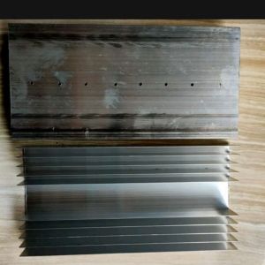 Heatsink heatsing pendingin Rangkaian power amplifier Aluminium 10 sirip 20cm ukuran 20x9.4x2.5 Tebal 1mm