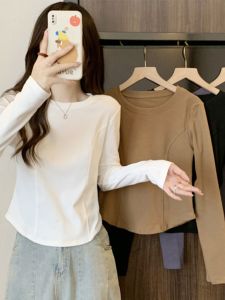 Áo Thun Nữ Dáng Ôm Dài Tay Cổ Tròn Màu Trơn Mùa Đông Thiết Kế Xương Cá Ngắn Mặc Trong