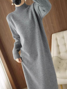 ชุดเดรสสเวตเตอร์คอสูงครึ่งตัวยาวปานกลาง ทรงหลวม อบอุ่น สำหรับผู้หญิงไซส์ใหญ่ ฤดูใบไม้ร่วง/ฤดูหนาว 2025 ชุดเดรสแฟชั่นใหม่