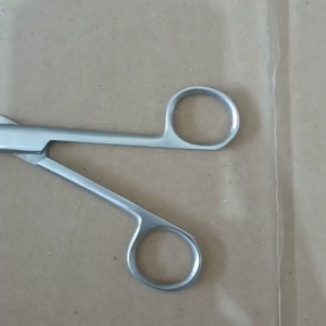 Gunting Verban 14cm Lister Bandage Plaster Scissors Stainless Steel Tidak Berkarat Kokoh Awet