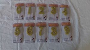 Combo 10 hộp nến nhũ to đóng gói vỉ đẹp mỗi hộp 10 số để trang trí bánh kem hoặc bán kèm bánh.