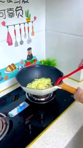 Cover Tatakan Dudukan Tungku Kompor Gas Portable Pelindung Anti Angin Dan Slip Universal