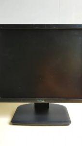 Màn hình máy tính Dell 17 inch vuông