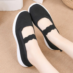 Giày Lười vải trung niên đi nhẹ siêu êm chân giày tặng mẹ hot 2023