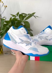 Giày bóng chuyền VHD sói đầu đàn trắng xanh cổ cao cày sân bê tông