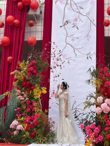 Rural Gold Velvet Background Wall Curtain Decoration Purdah Wedding Stairs Handrail Layout Chinese Wedding Scene Supplies