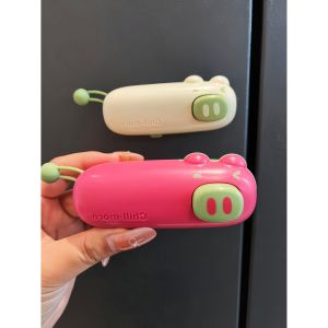 Máy Kẹp Miệng Mini Hình Con Lợn Dùng Trong Nhà Bếp Đồ Dùng Bảo Quản Thực Phẩm Kẹp Từ Tính Đồ Trang Trí Tủ Lạnh
