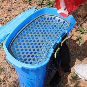 Organic fertilizer 25L Fertilizer Applicator PVC Dispenser Knapsack Agricultural Fertilizer Applicator