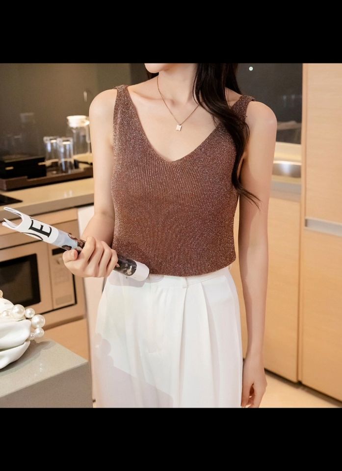 9013 เสื้อสายผ้าเดียว มุมมองผมวิ้ง เสื้อใหม่ล่าสุด ตัวเต็มจากทอผสมกลิต เสื้อผ้าทอผสมกลิตเท่านั้น ดูดีที่สุด!