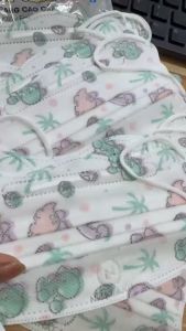1 thùng 100 cái khẩu trang cua cho trẻ em từ 5-12 tuổi