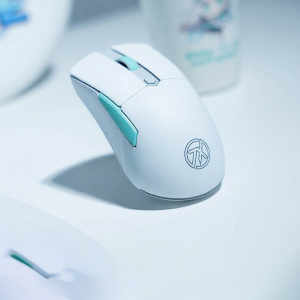 ASUS | Three-Mode Connection Lightweight Gaming Mouse