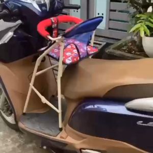 Ghế cho bé đi xe Lead ghế đi xe Lead