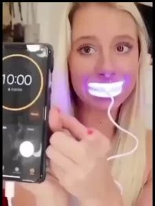 Portable Teeth Whitening Lamp with Enhanced Cold Light Gel Removes Yellow Stains from Teeth a Miracle of Oral Whitening Care