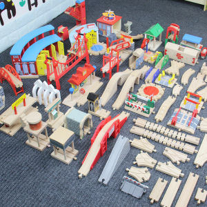Wooden Magnetic Train Kids Educational Toy