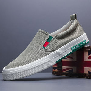 Summer New Comfortable Mens Low-Top Canvas Slip-On Shoes Breathable Lazy Beijing Cloth Shoes Thin Model Casual Sneakers