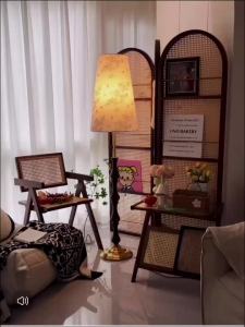 Floor Lamp Standing Stand Lamp Light Standing Standing Lamp Nordic French Style Sofa Side Light