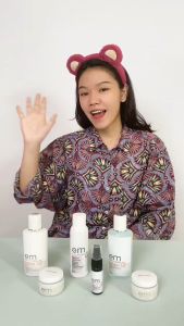 Eva Mulia Glowing Package - Serangkaian Produk Untuk Mencerahkan Wajah