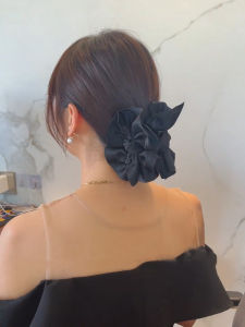 ขนาดใหญ่ ผ้าซาติน กิ๊บติดผม กิ๊บติดผม ปมผีเสื้อ ผู้หญิง เครื่องประดับผม ปริมาณ เพิ่ม เรียบง่าย ดีไซน์ Shark Fin Back Of Head