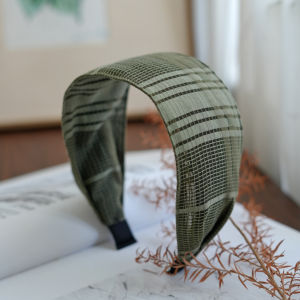 Autumn Winter Japanese Style Wide Edge Hairband High Contrast Green Plaid Headband for Covering Gray Hair And White Hair