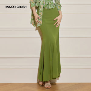 V-Neck Green Floral Mermaid Skirt Set