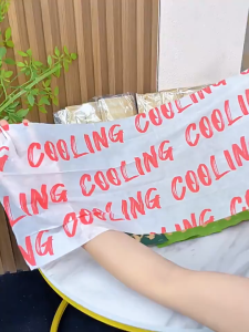 Tisu Basah Mint Herbal –  Pendingin Tubuh Segarkan Saat Gerah & Olahraga