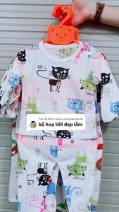 Set 5 bộ cotton giấy dài tay mỏng mát cho bé nhiều họa tiết dễ thương cho bé