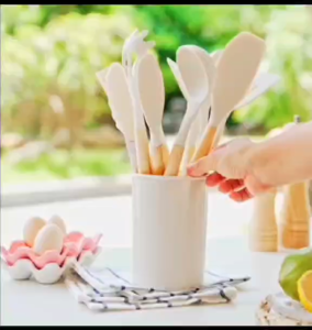 12pcs/set Silicone Cooking Tools Set Durable Wooden Handle Food Grade Kitchen Utensils Black/White