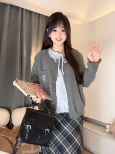 เสื้อคาร์ดิแกนถักสีเทา ทรงหลวม สำหรับผู้หญิง ฤดูใบไม้ร่วง 2025 แขนยาว ปกติ ไม่มีฮู้ด ปกติ ไม่มีฮู้ด