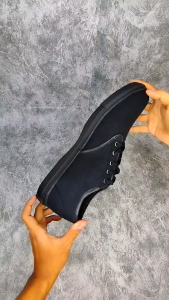 BIGGERI Sepatu Pria Big Size 44 45 46 47 Sneakers Jumbo Original Premium Hitam Polos Simple BG 418