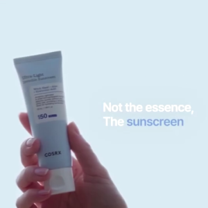COSRX Weightless Suncare Ultra‑Light Invisible Sunscreen SPF50 PA++++ Weightless Sun Cream Hydrating No White Cast Non‑Greasy 50ml