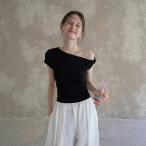 DUOFEIYAN | Black Off-Shoulder Slim Fit Short Sleeve T-Shirt